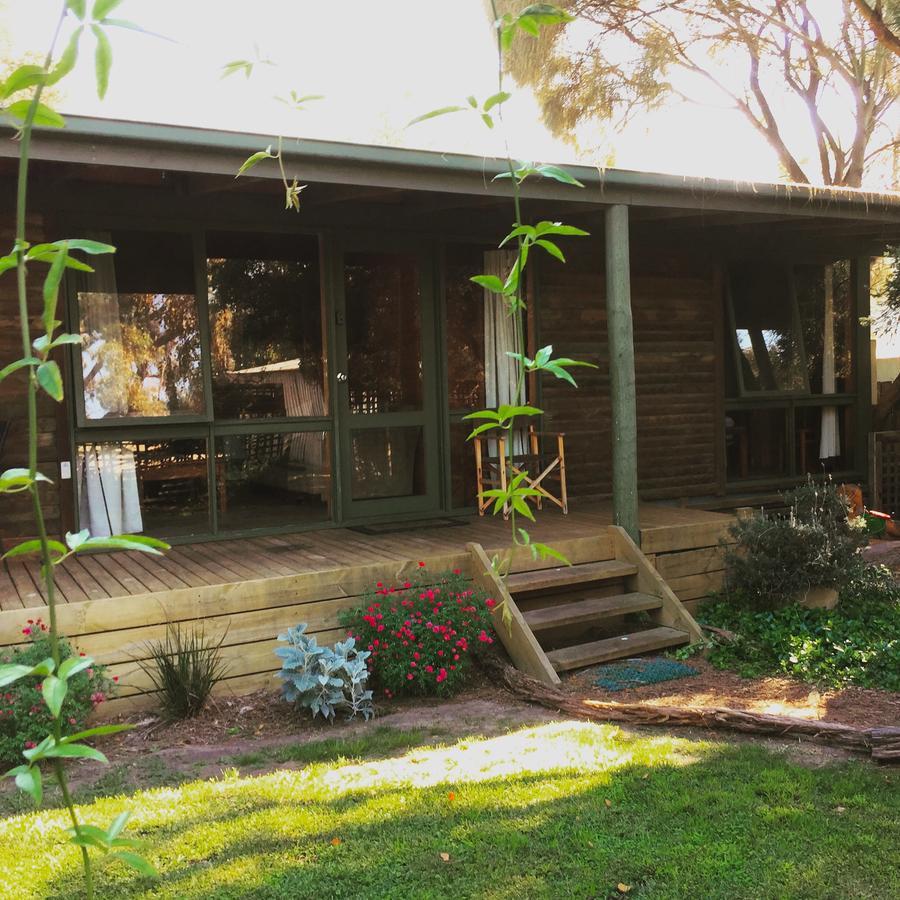 Bayplay Beach Cottage - Pet Friendly Куинсклиф Екстериор снимка